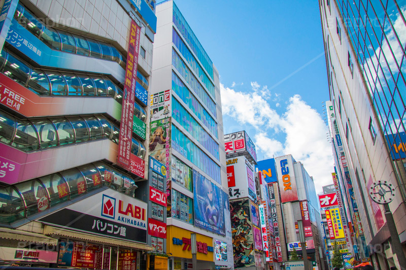 秋葉原の電気街,秋葉原,あきば,秋葉,アキバ,akiba,駅前,電気街,秋葉原駅,看板,広告,ゲーム,アニメ,おたく,オタク,japan,culture,文化,カルチャー