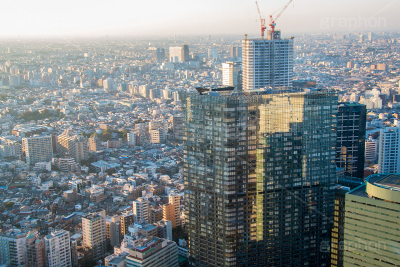 東京の街並み,街,街並み,新宿,景色,展望,展望台,都庁,東京,夜,ビル,ビル群,高層ビル,オフィスビル,ビジネス街,shinjuku,building,office,tokyo