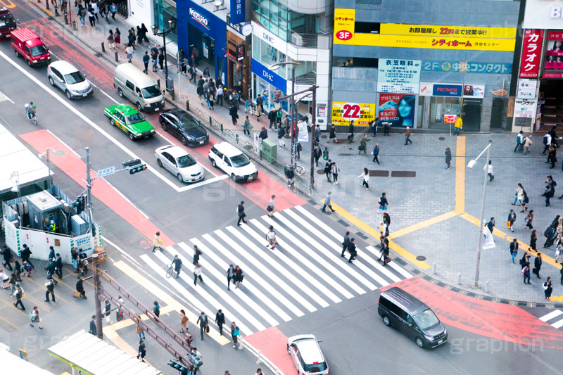 宮益坂口交差点,宮益坂,渋谷駅前,シブヤ,渋谷,しぶや,駅前,shibuya,横断歩道,交差点,信号