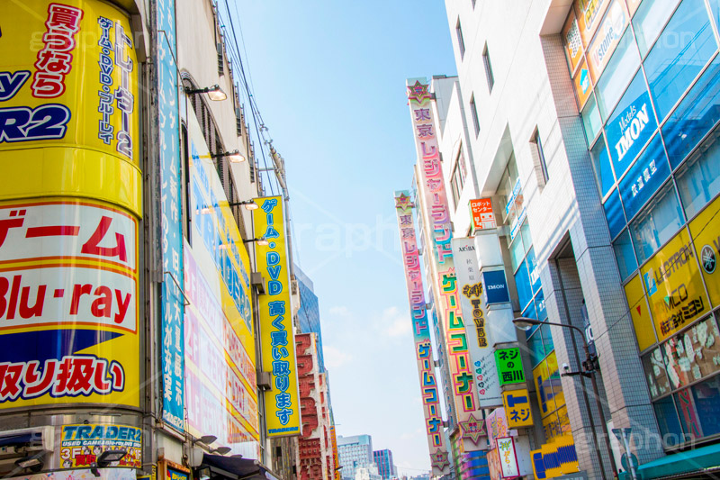 秋葉原の街並み,秋葉原,あきば,秋葉,アキバ,akiba,駅前,電気街,秋葉原駅,ゲーム,アニメ,おたく,オタク,japan,culture,文化,カルチャー,看板,広告,ネオン,ゲームセンター