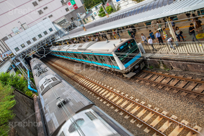 大井町駅のホーム,大井町駅,駅,JR,電車,でんしゃ,鉄道,電車待ち,電車/鉄道,駅前,大井町,train,品川区,京浜東北線,フルサイズ撮影