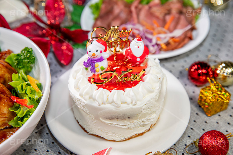 クリスマスケーキ,ケーキ,サンタ,サンタクロース,スノーマン,クリスマスパーティー,クリスマス,パーティー,冬,オーナメント,生クリーム,スイーツ,クリーム,甘い,デザート,CHRISTMAS,party,winter,Santa,フルサイズ撮影