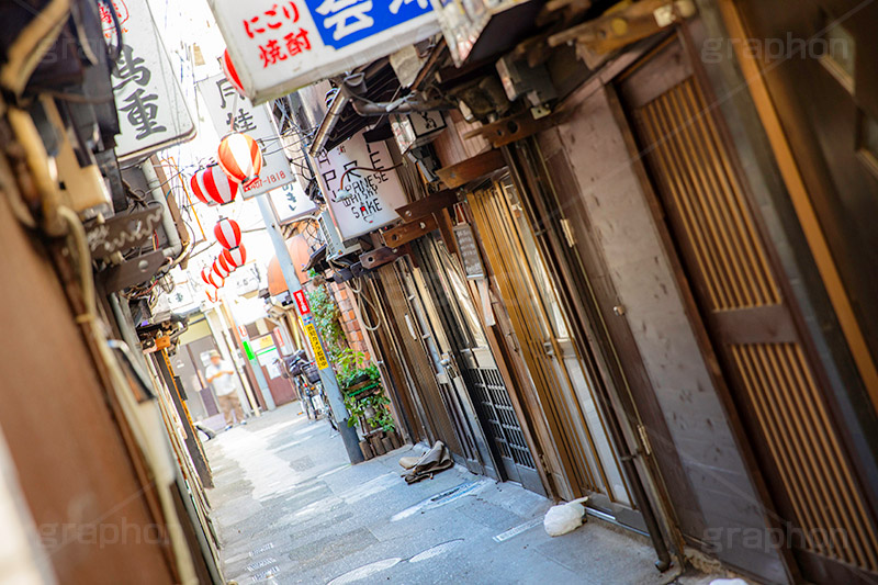 のんべい横丁,横丁,渋谷,しぶや,シブヤ,居酒屋,立ち飲み,呑み,サラリーマン,風情,情緒,商店街,提灯,ちょうちん,shibuya,japan,フルサイズ撮影