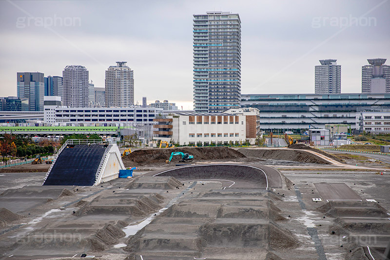 有明アーバンスポーツパーク,競技場,施設,自転車,競技,レーシング,自転車競技,BMX,フリースタイル,スケートボード,スケボー,ストリート,パーク,有明,有明テニスの森,予定地,開発,建設,工事,2020,東京,オリンピック,パラリンピック,会場,スポーツ,ウォーターフロント,マンション,重機,olympic,paralympics,tokyo,sports