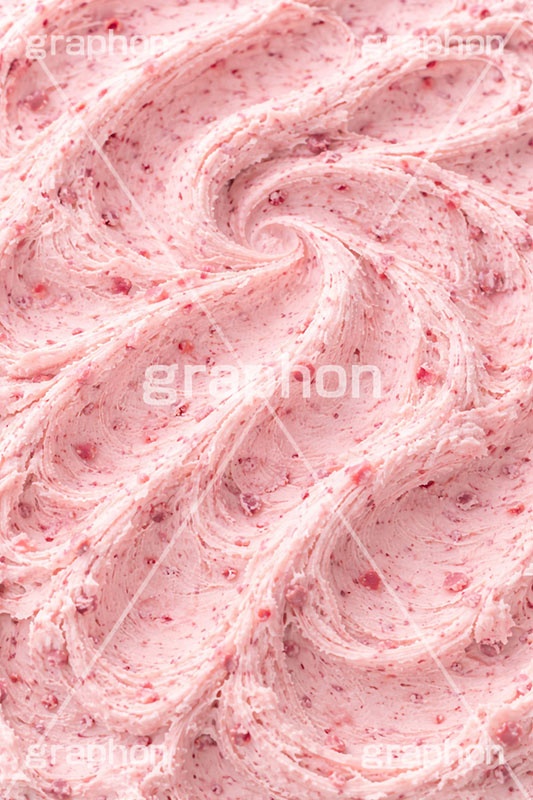 ストロベリーアイスクリーム,ストロベリー,いちご,苺,イチゴ,アイスクリーム,ソフトクリーム,アイス,クリーム,フレーバー,清凉,夏,涼,冷,スイーツ,デザート,おやつ,菓子,お菓子,冷菓子,甘い,カロリー,テクスチャー,テクスチャ,texture,sweet,summer,icecream,ice,strawberry,AI生成素材