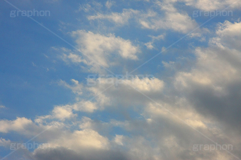 空,曇り,くもり,くもり空,雲,怪しい,天気,天気悪い,雲行き,グレー,灰色,雨降りそう,そら,空/天気,梅雨,空/雲,sky