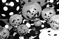 ハロウィンデコ(モノクロ),モノクロ,白黒,しろくろ,モノクローム,単色画,単彩画,単色