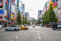 秋葉原の電気街,秋葉原,あきば,秋葉,アキバ,akiba,駅前,電気街,秋葉原駅,看板,広告,ゲーム,アニメ,おたく,オタク,japan,culture,文化,カルチャー