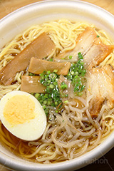 醤油ラーメン,ラーメン,らーめん,麺,麺類,中華麺,麺料理,国民食,日本拉麺,しょうゆ,醤油,中華そば,コンビニ,Ramen,Chinese noodles