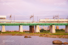 河川敷,電車,田園都市線,二子玉,二子玉川,玉川,にこたま,ニコタマ,世田谷区,夕焼け,夕日,河川敷,河原,かわ,橋,河川,大井町線,大井町,多摩川,train