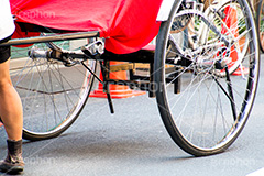 人力車,浅草,あさくさ,人力,俥夫,人力俥,台東区,浅草 名所,浅草 観光,案内,走る,足袋,タイヤ,asakusa,japan