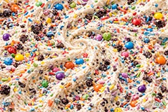 トッピングアイス,トッピング,マーブルチョコレート,マーブル,カラフルスプレー,クッキークリームアイス,クッキークリーム,チョコレートアイス,ココア,チョコ,バニラ,バニラアイス,アイスクリーム,ソフトクリーム,アイス,クリーム,フレーバー,清凉,夏,涼,冷,スイーツ,デザート,おやつ,菓子,お菓子,冷菓子,甘い,カロリー,テクスチャー,テクスチャ,texture,sweet,summer,icecream,ice,chocolate,cookie,cream,vanilla,AI生成素材