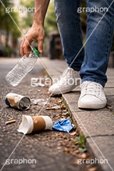 ポイ捨て,ゴミ拾い,拾う,捨てる,ポイ捨て,ごみ,ゴミ,ルール,マナー,空き缶,ペットボトル,路上,罪,悪,ダスト,人物,男性,女性,男,女,dust,manner,rule,AI生成素材