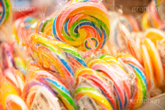 ロリポップ,キャンディ,たくさん,大量,あめ,飴,キャンディー,お菓子,菓子,こども,子供,キッズ,甘い,スイーツ,砂糖,kids,colorful,rainbow,candy,ペロペロキャンディ,カラフル,レインボー,フルサイズ撮影
